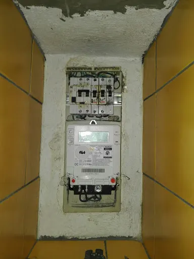 Elektryk we Wrocławiu, elektryk z uprawnieniami - Rafał Ślepecki